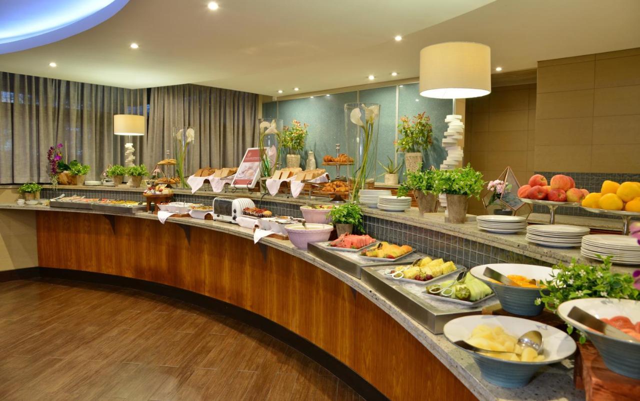 City Lodge Hotel Fourways Extérieur photo