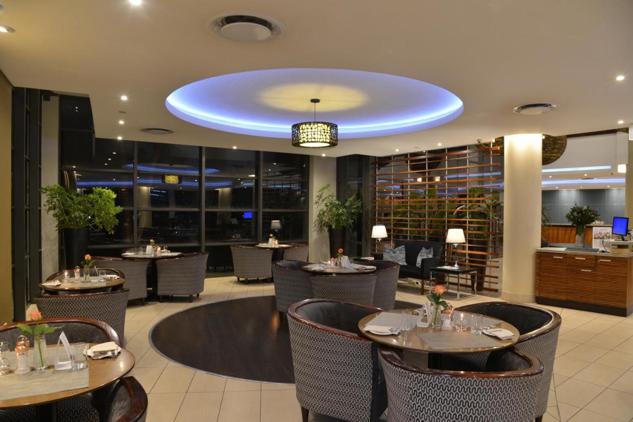 City Lodge Hotel Fourways Extérieur photo
