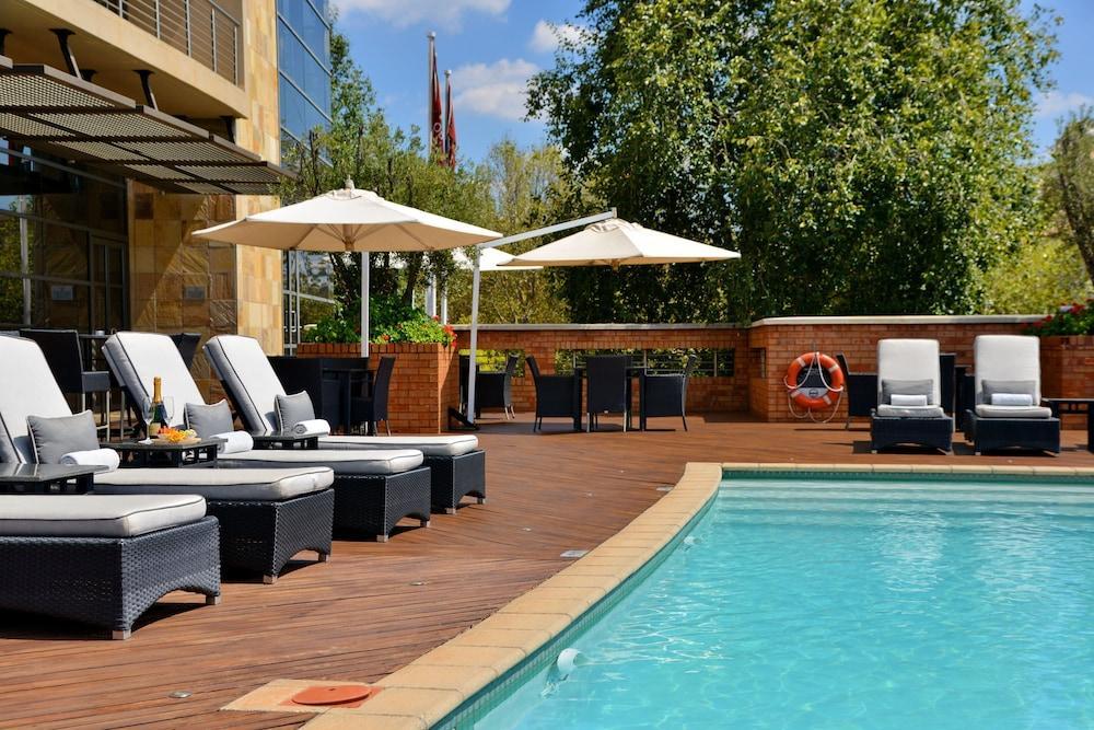 City Lodge Hotel Fourways Extérieur photo
