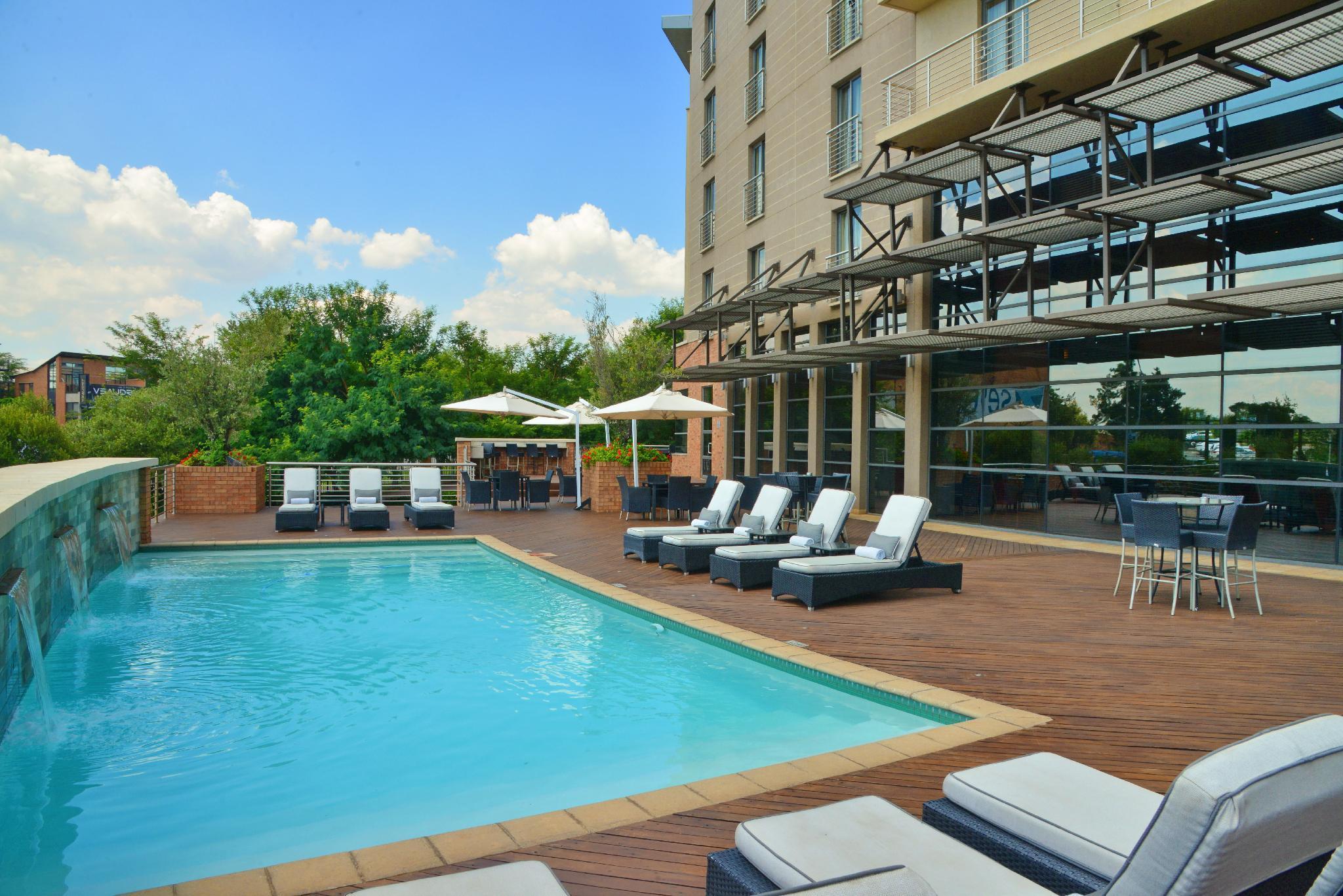 City Lodge Hotel Fourways Extérieur photo