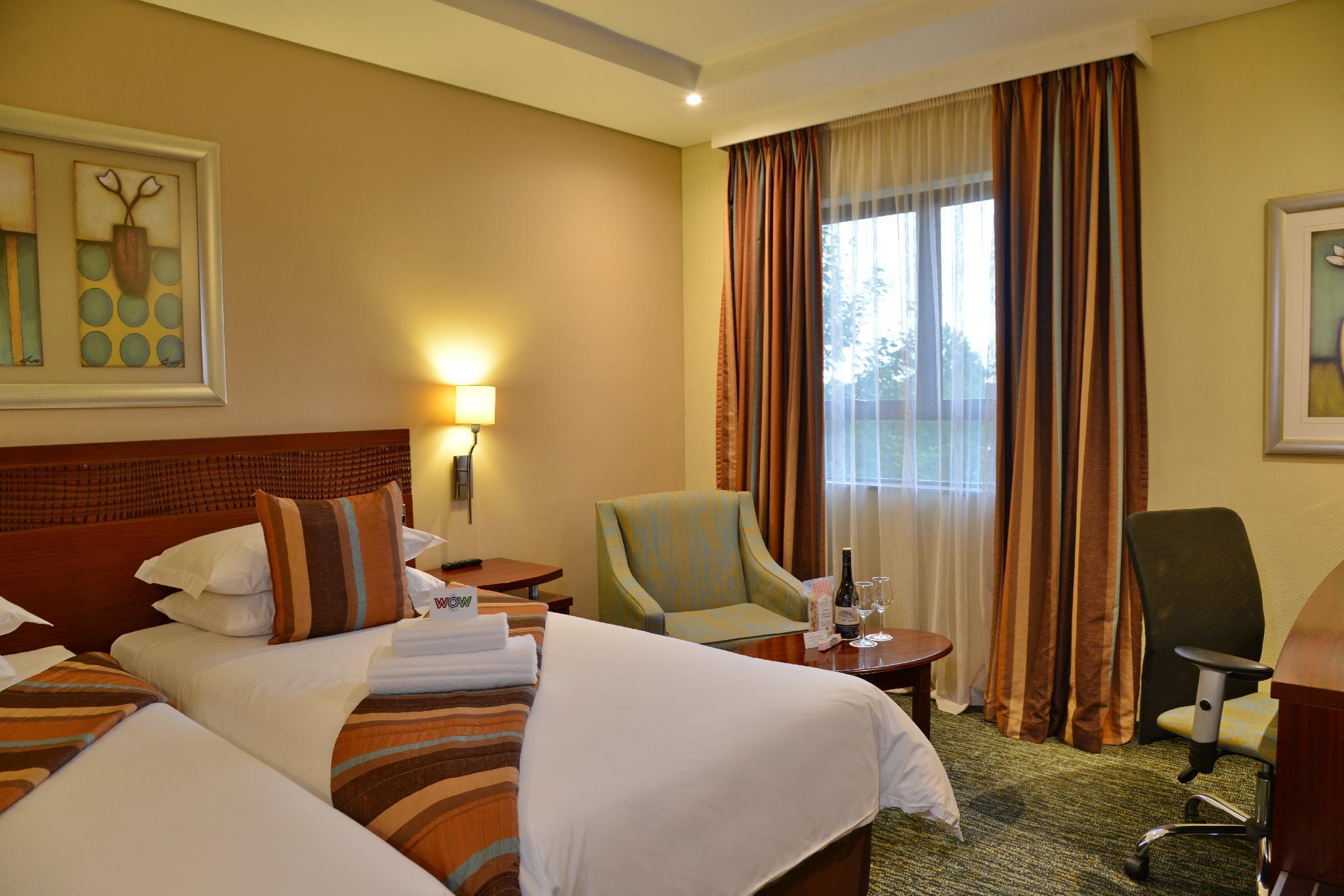 City Lodge Hotel Fourways Extérieur photo