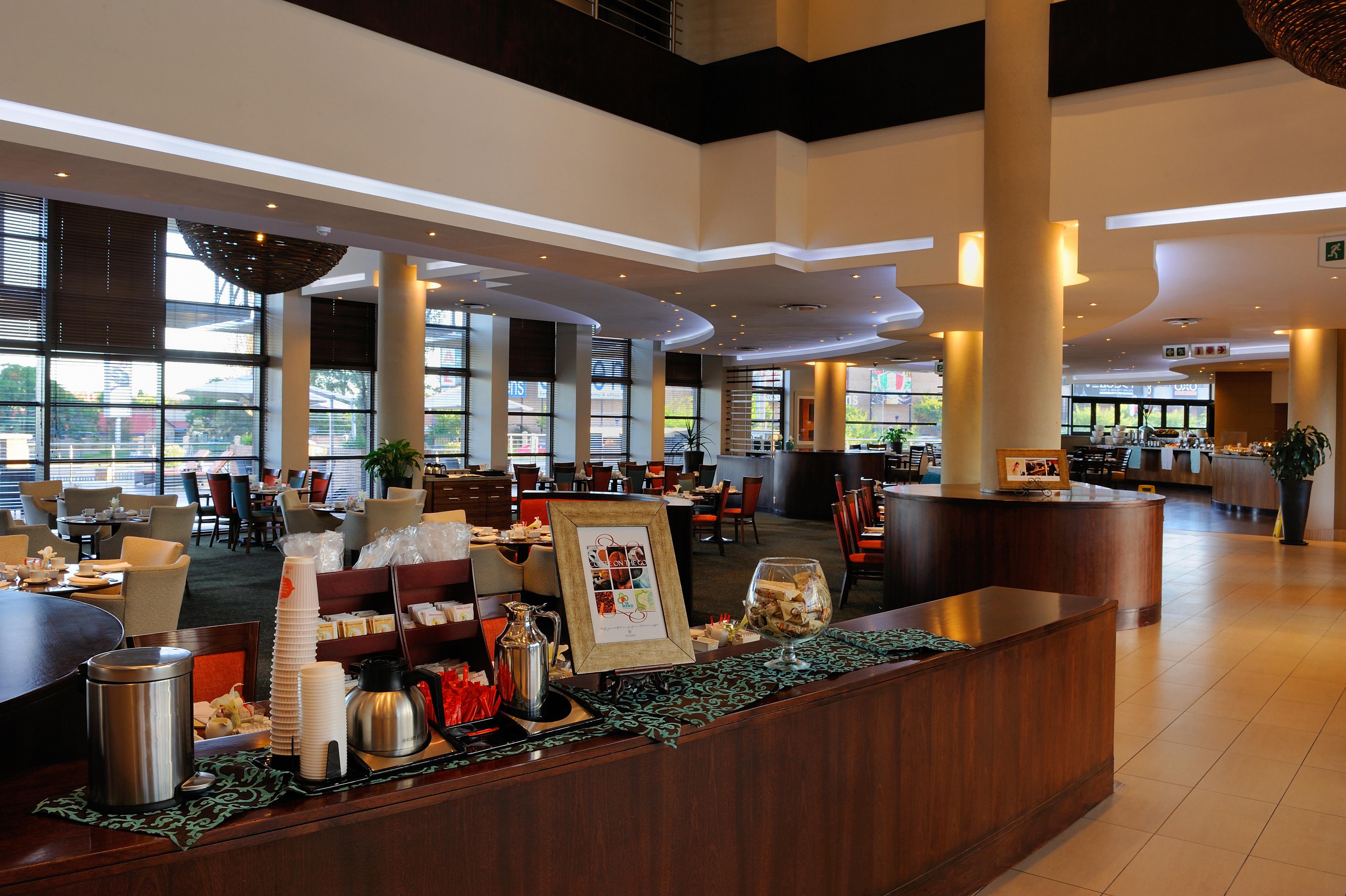 City Lodge Hotel Fourways Extérieur photo